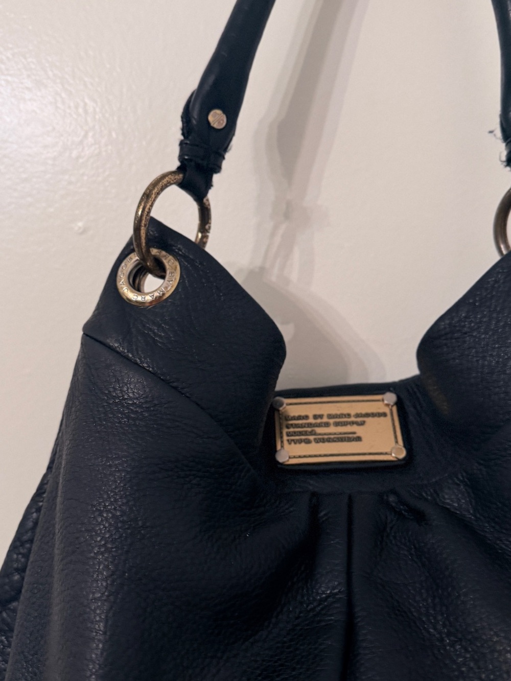 Marc Jacobs Black Leather Women's Shoulder Bag - Classic Everyday Tote - Picture 8 of 10